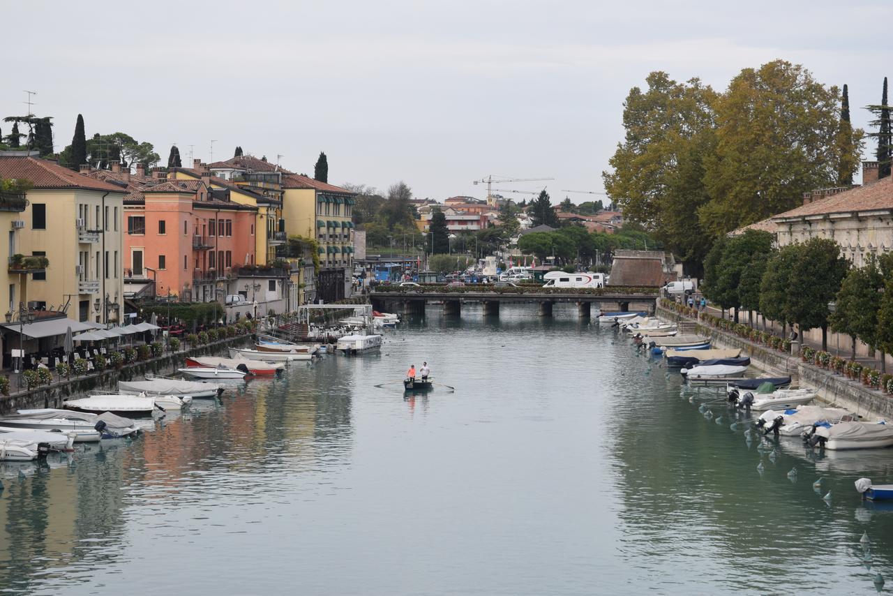 Albergo Trattoria Fioravante Peschiera del Garda Exterior foto